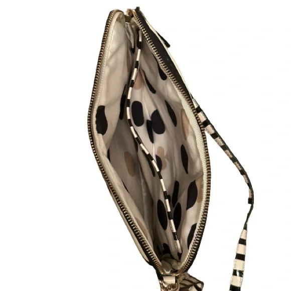 Kate Spade padded vinyl crossbody bag - Picture 3 of 6